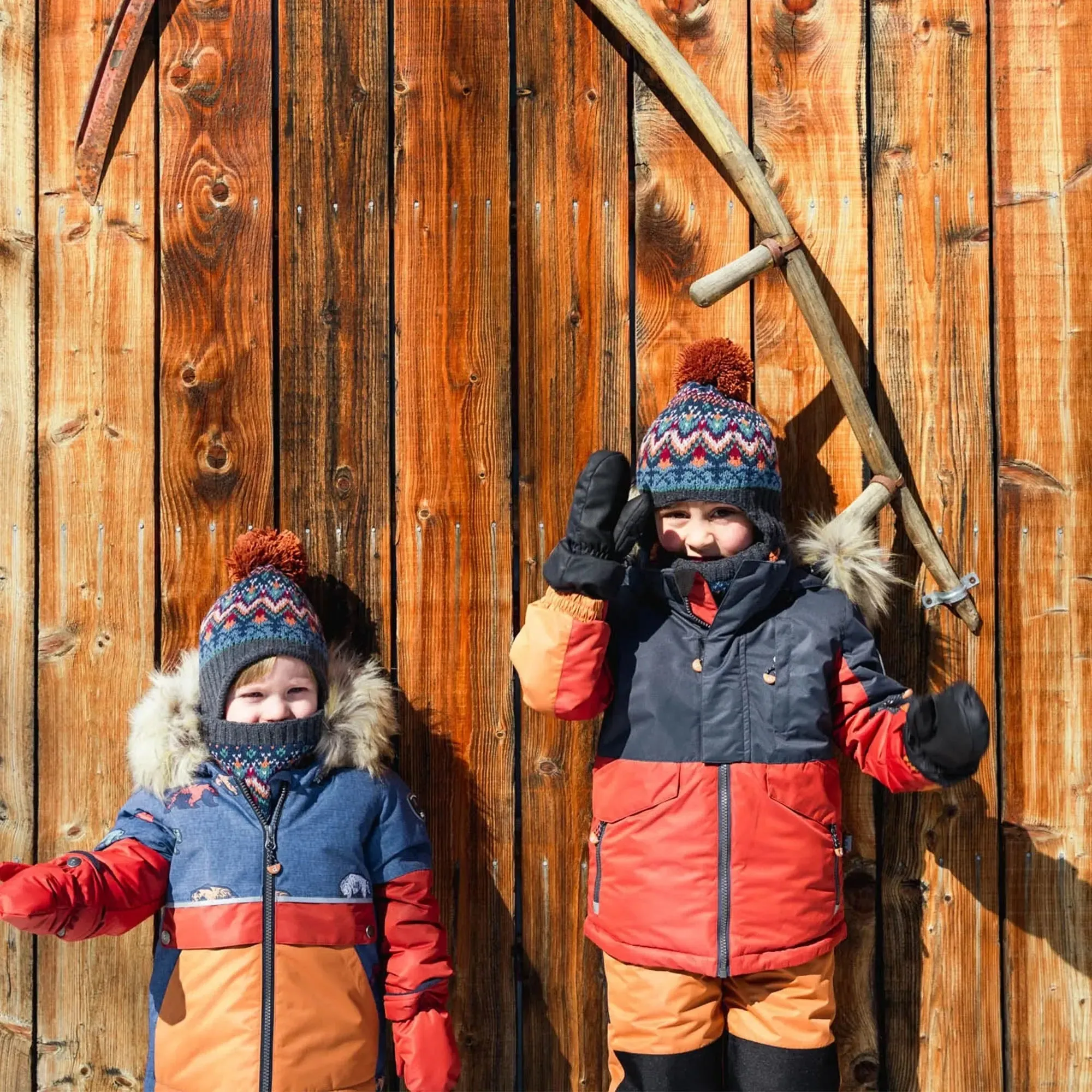 Printed Grizzlys Two Piece Boys Snowsuit Navy Blue And Brown | DEUX PAR DEUX