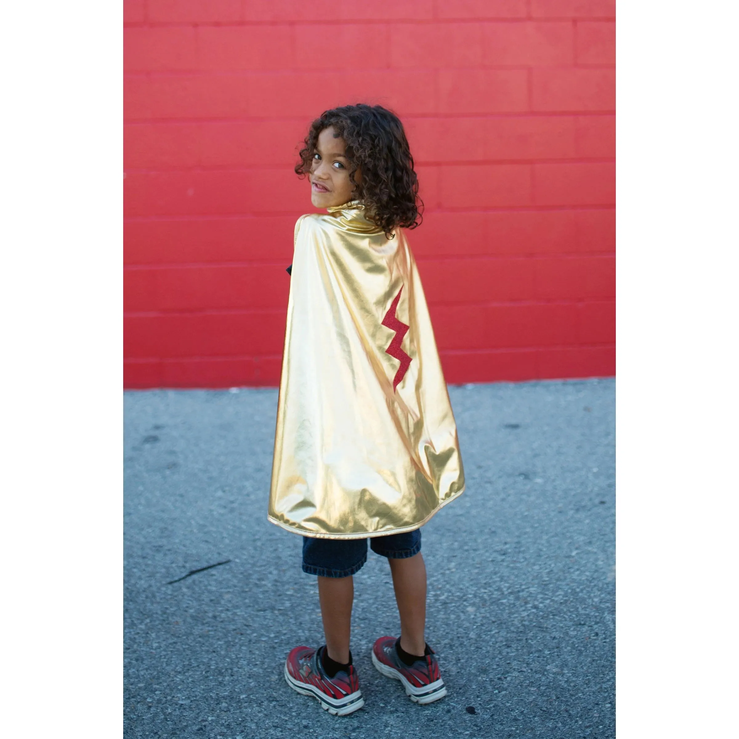 reversible wonder cape gold and red